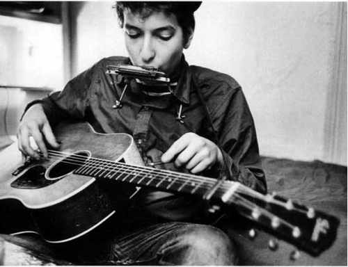 Bob+Dylan+1962_4thStapartment_gibson